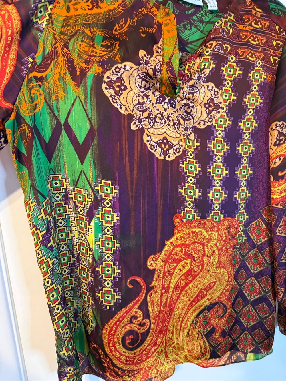Susan Graver Multicolor V-Neck Paisley & Geometric Print Tunic size Large - Picture 3 of 4